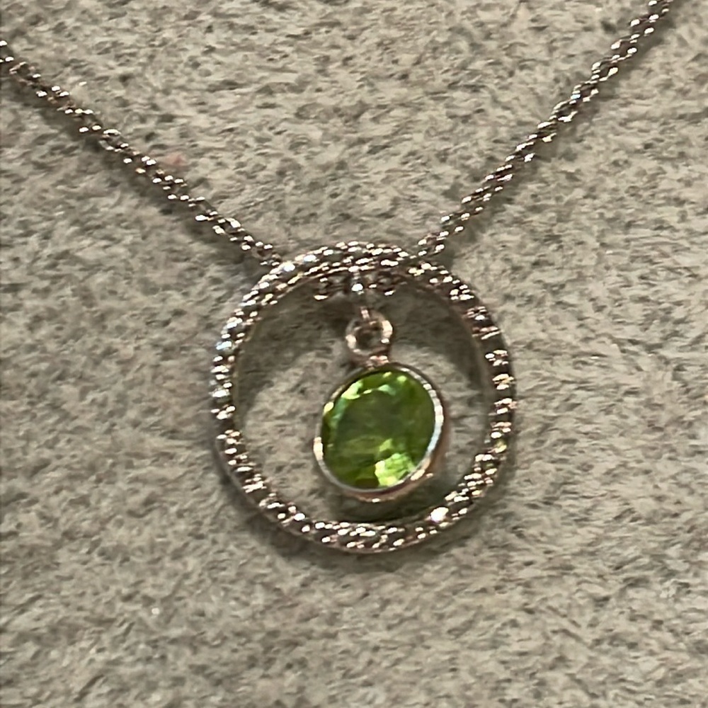 Dainty Peridot Circle Necklace Pendant 925 Sterling NWTS